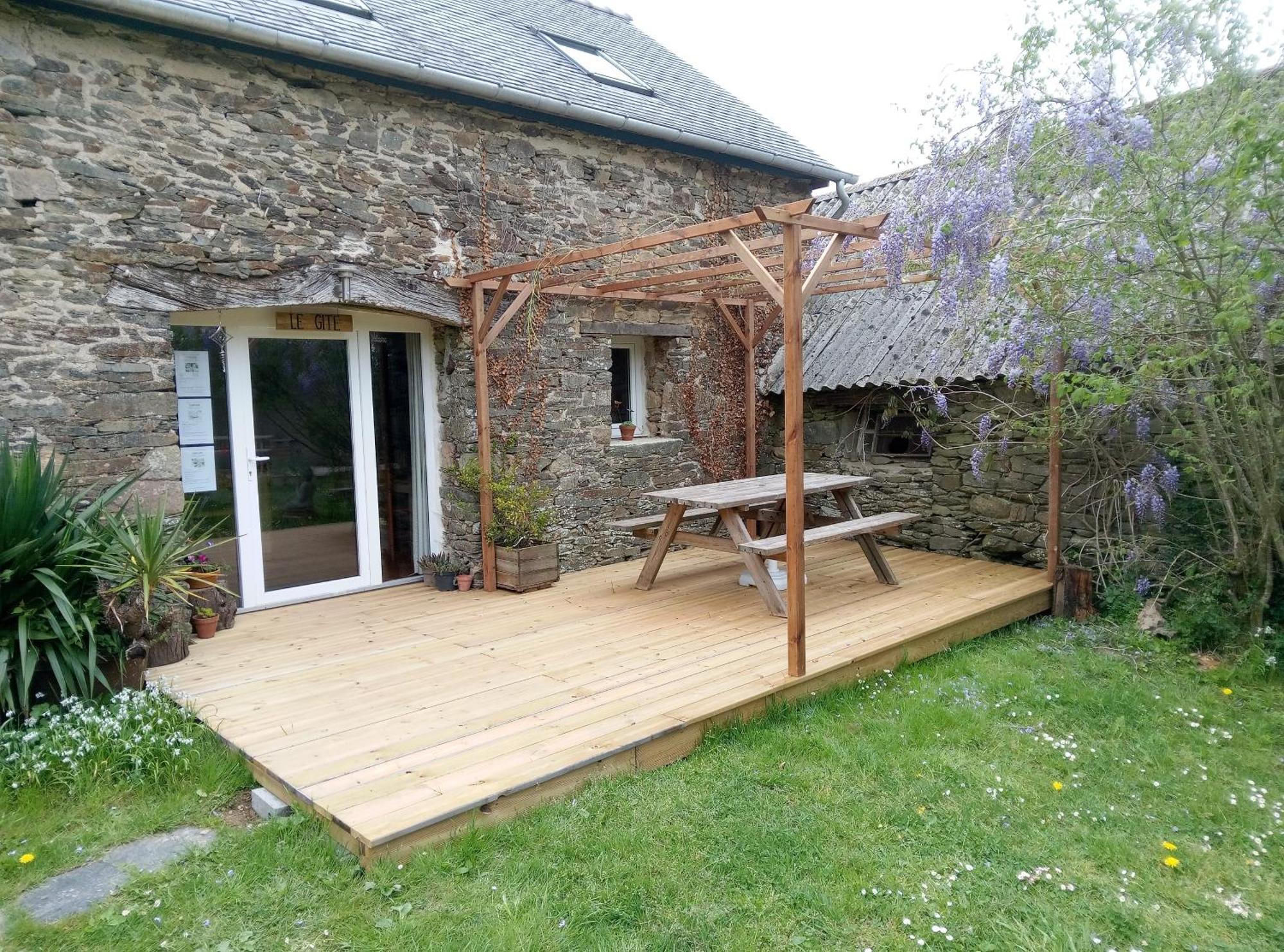 Le Jardin Enchanteur, Chaleureuse Maison D'Hotes Eco-Responsable, Calme Et Accueillante Loperec Exterior photo
